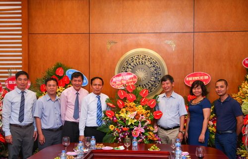Công ty Cổ phần Du lịch Việt Nam – Hà Nội chúc mừng TCDL